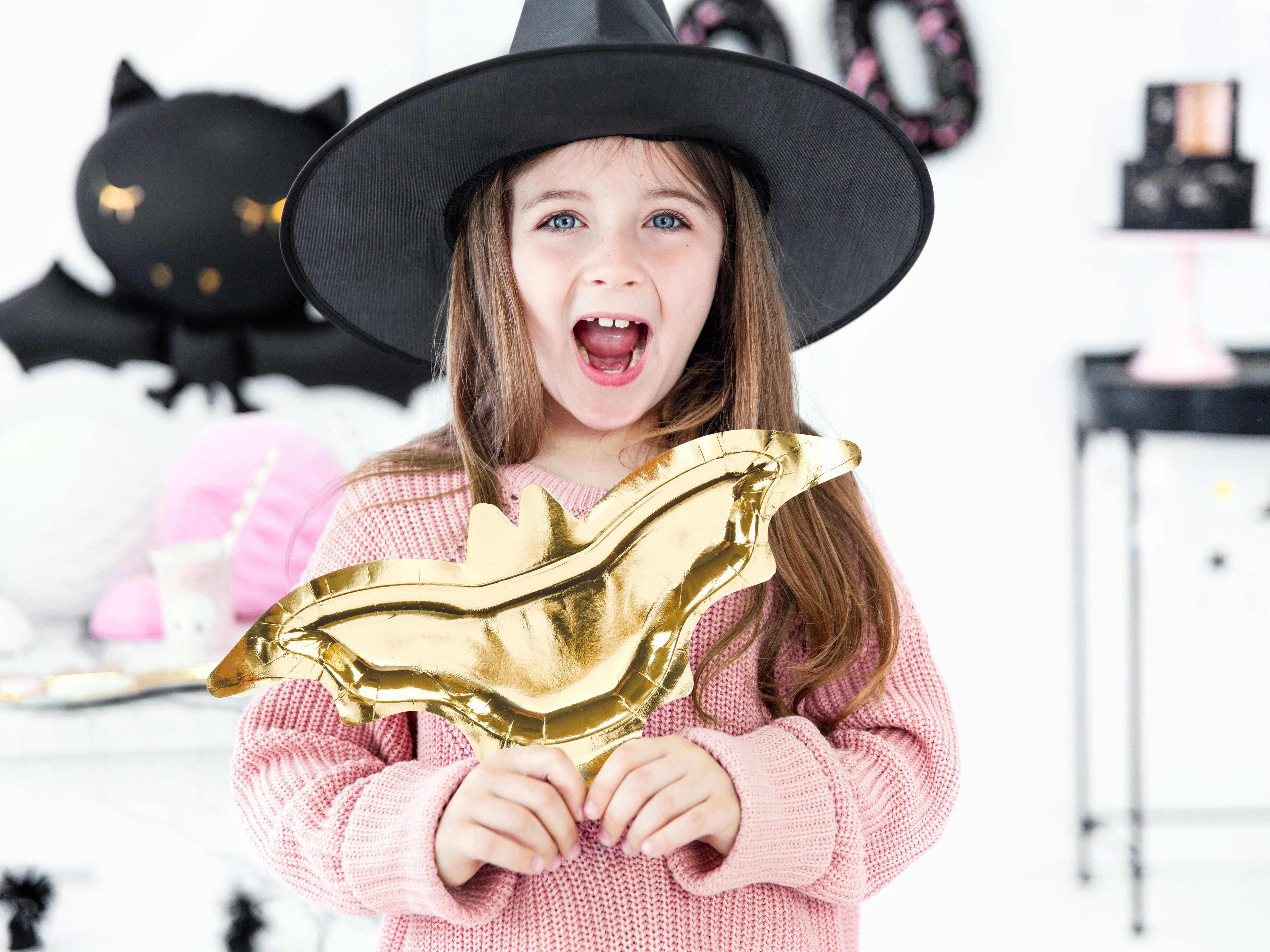 Bat-shaped Paper Plates - Teminis.lt