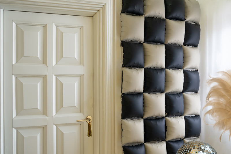 Foil balloon curtain double-sided Square, black-beige