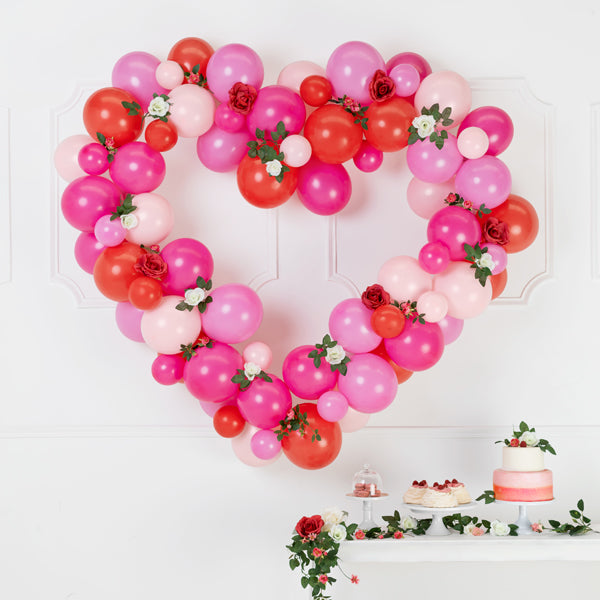 Balloon garland with frame, pink