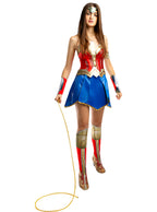 Nuostabiosios moters superherojės lasso atributas