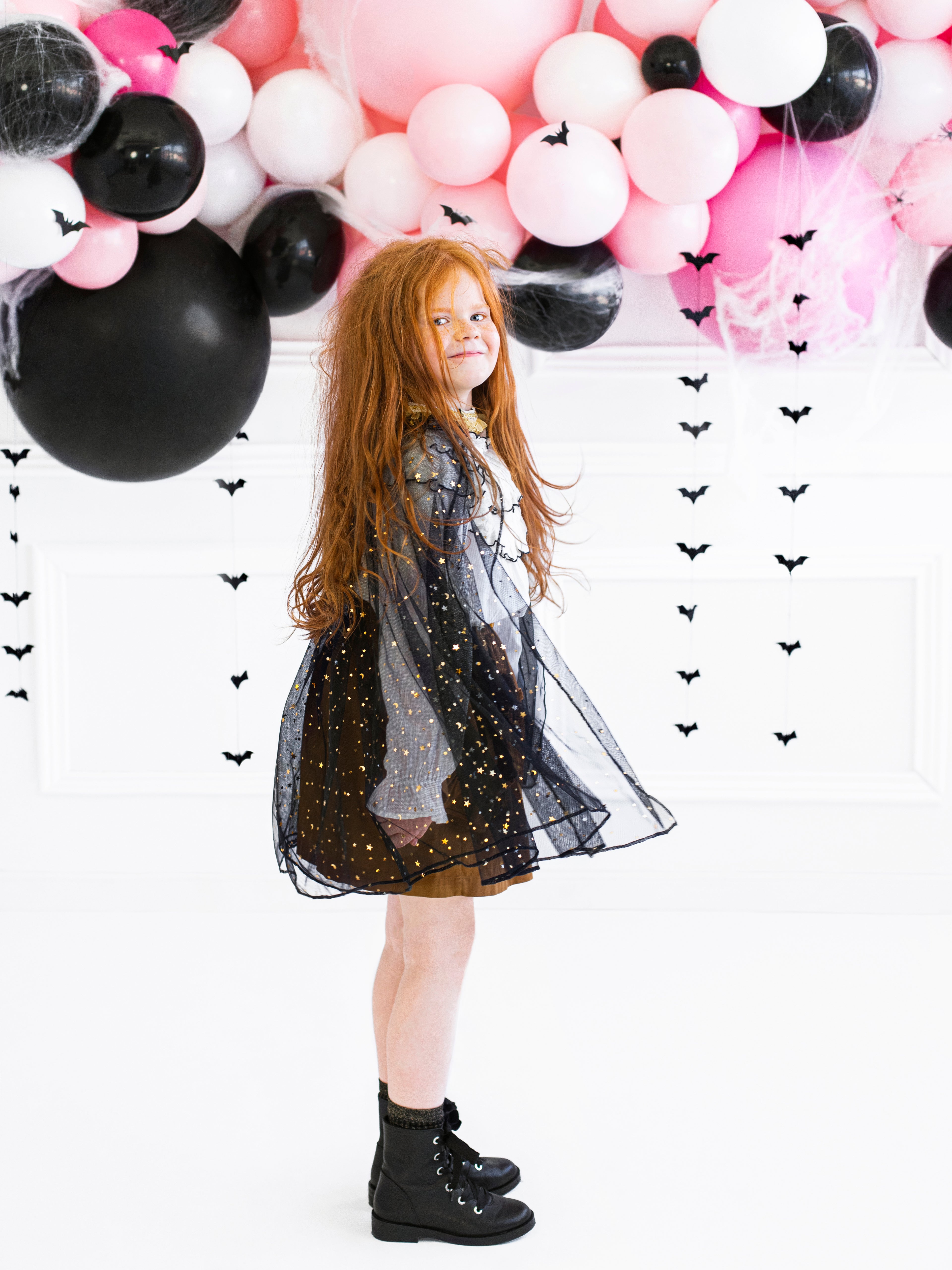 Costume for a girl - Cape - Teminis.lt