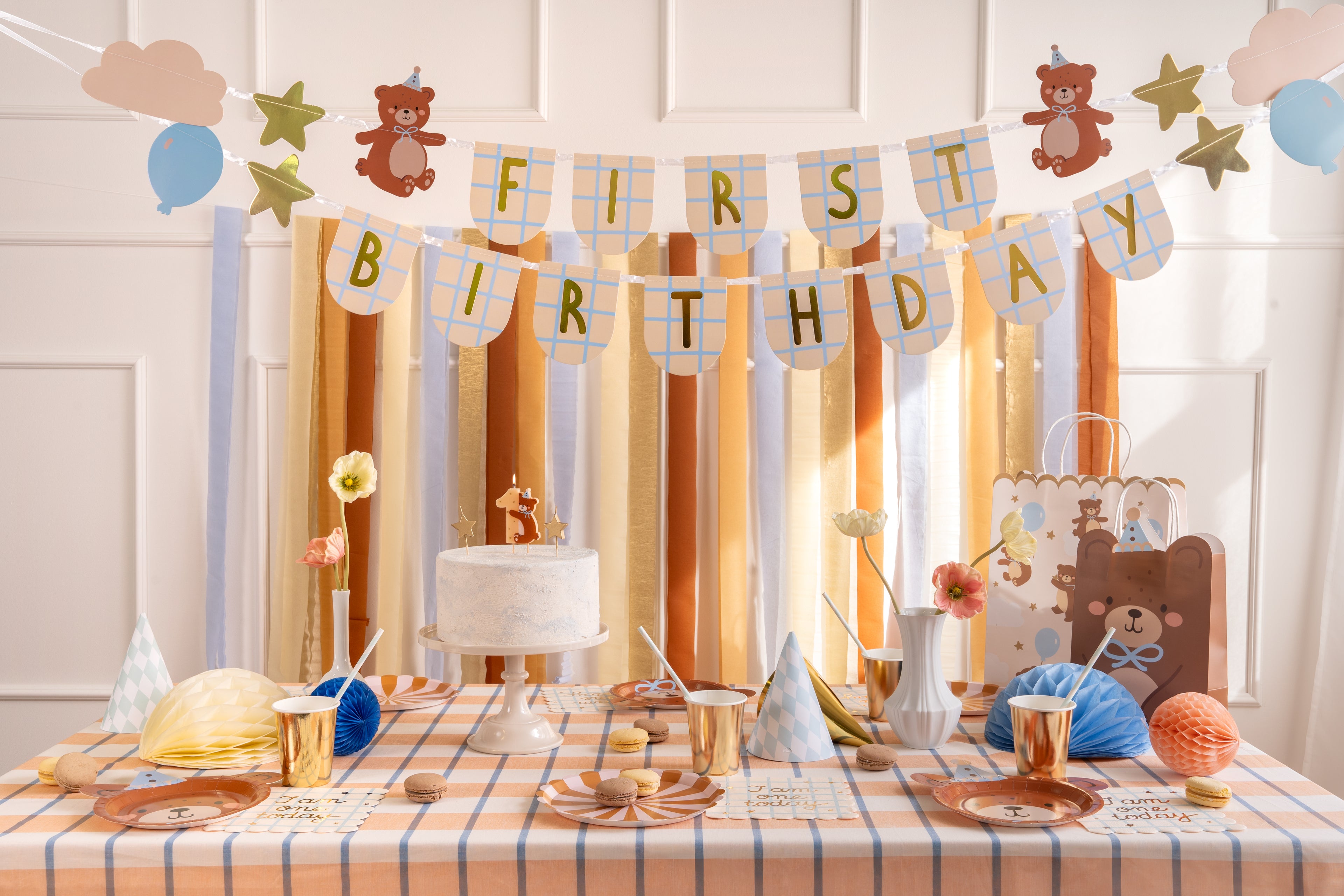 First Birthday Banner with Bears - Teminis.lt