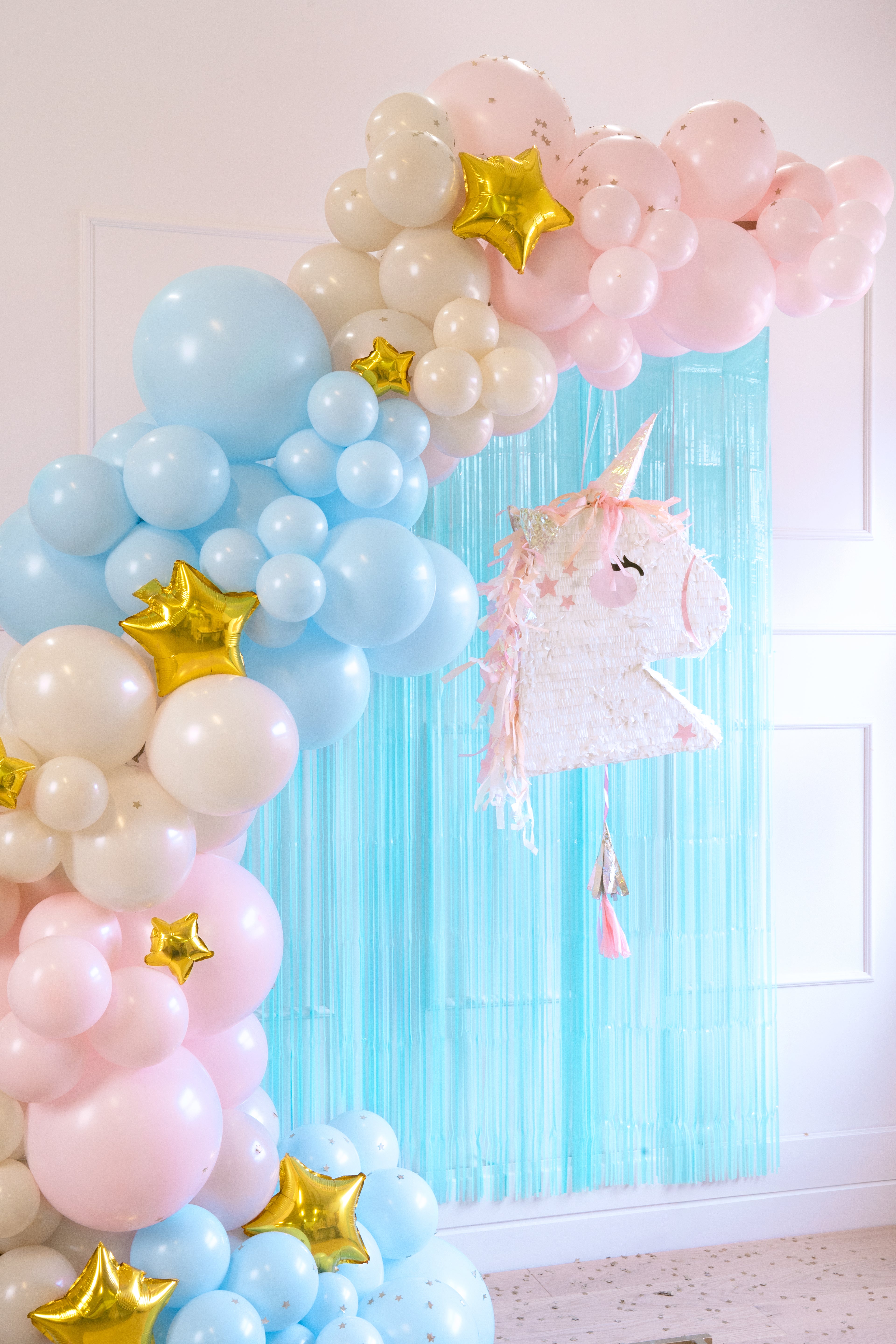 Foldable Pinata - Unicorn Head - Teminis.lt