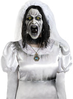 Prabangi La Llorona kaukė iš arti