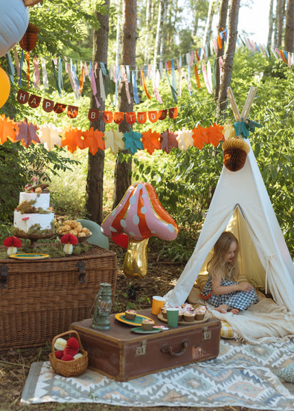 Leafy Luxe Tissue Garland - Teminis.lt