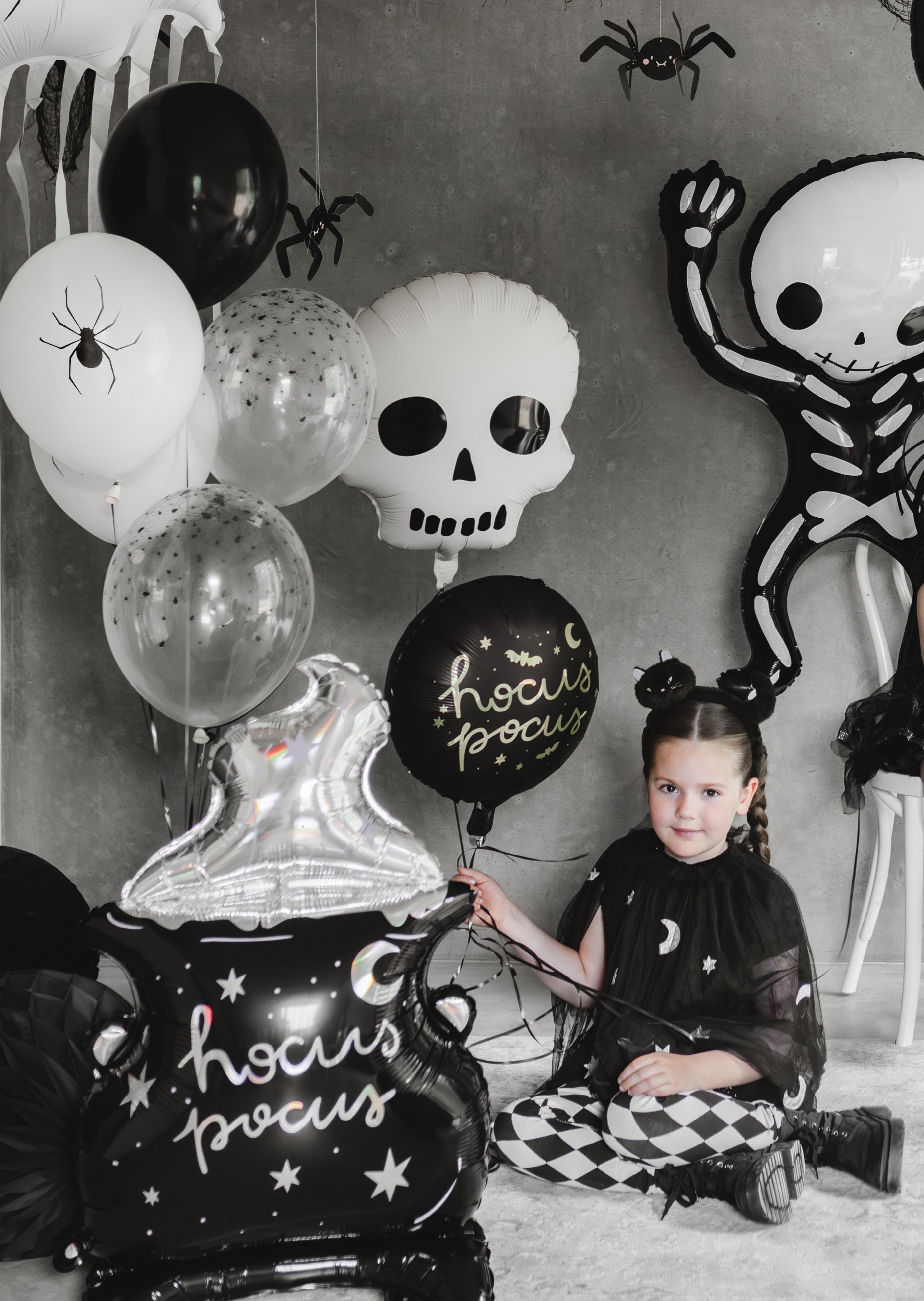 Skull-shaped Foil Balloon - Teminis.lt