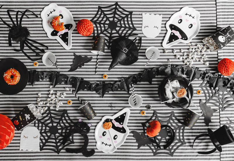 Skull-shaped Paper Plates - Teminis.lt