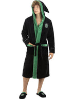 Juodas ir žalias Slyvų (Slytherin) chalatas su gobtuvu ir herbu.